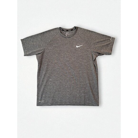 Nike Essential Men's Short-Sleeve Hydroguard Swim Dri-FIT Shirt – Gray Heather, - Picture 2 of 10